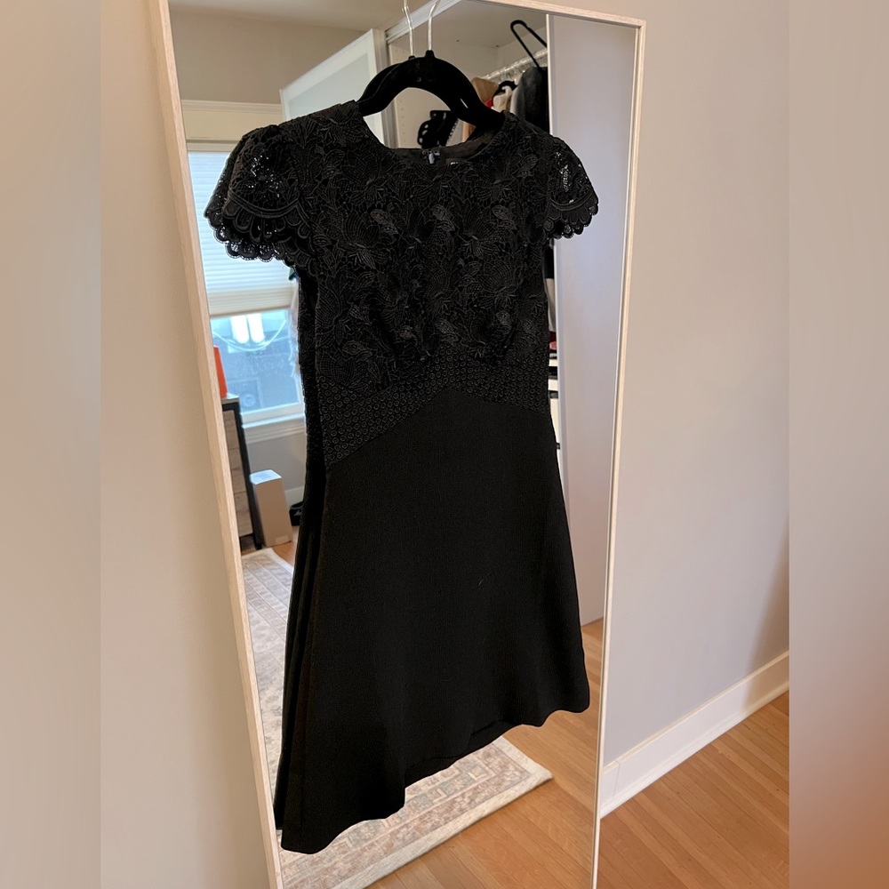 Club Monaco Black Cocktail Dress w/ embroidered detailing mini - 0